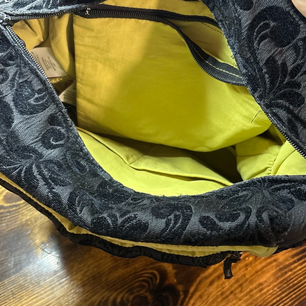 Petunia Pickle‎ Bottom Black Diaper Bag - Picture 8 of 8